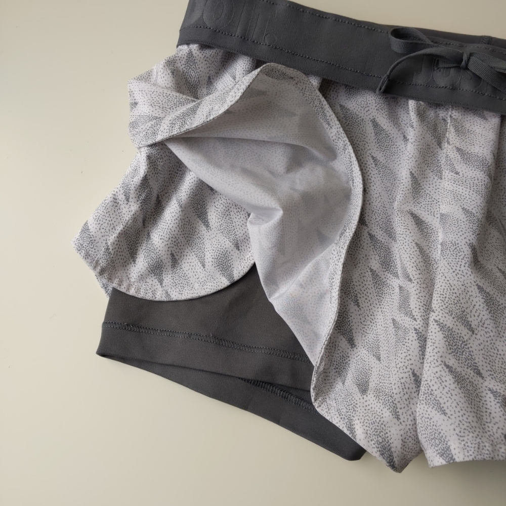 Nike Dri Fit Running Shorts White Gray Women's Large